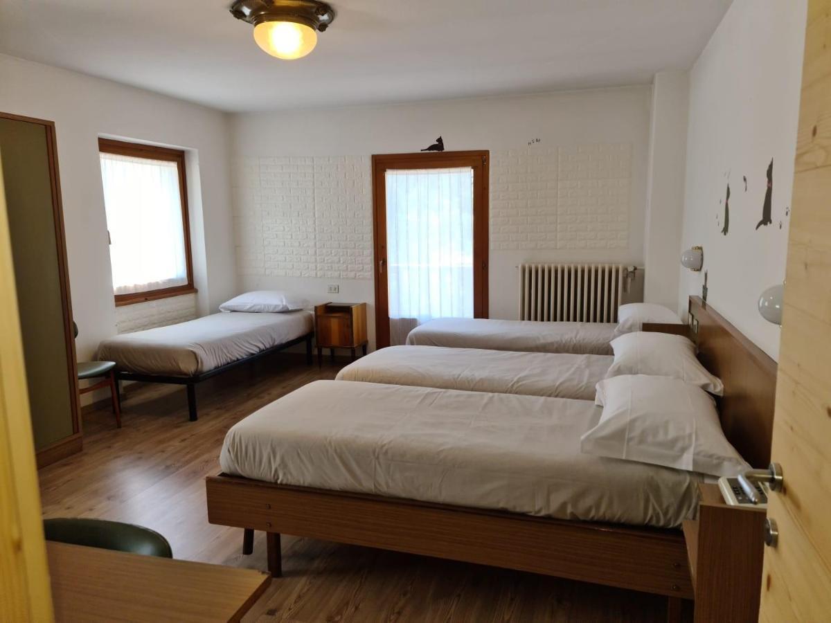 Hotel Daniela บอร์มิโอ ภายนอก รูปภาพ