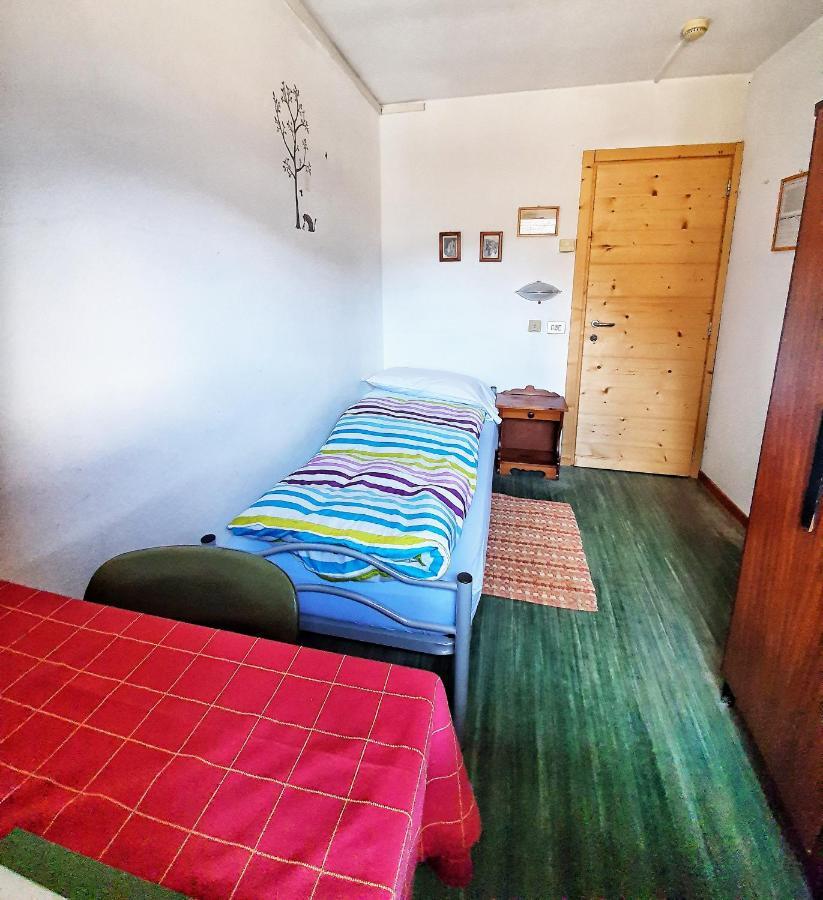Hotel Daniela บอร์มิโอ ภายนอก รูปภาพ